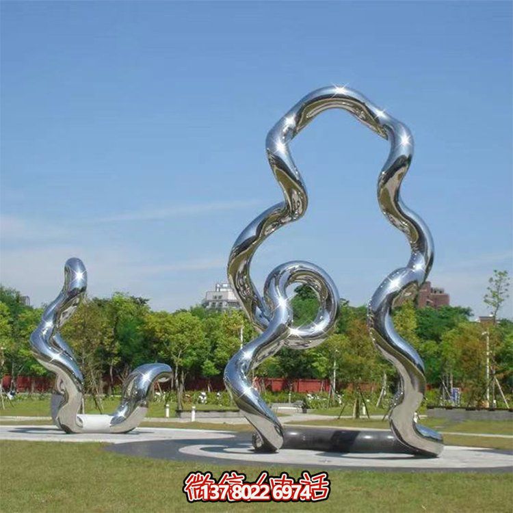 大型不銹鋼異形擺件，為公園綠地增色