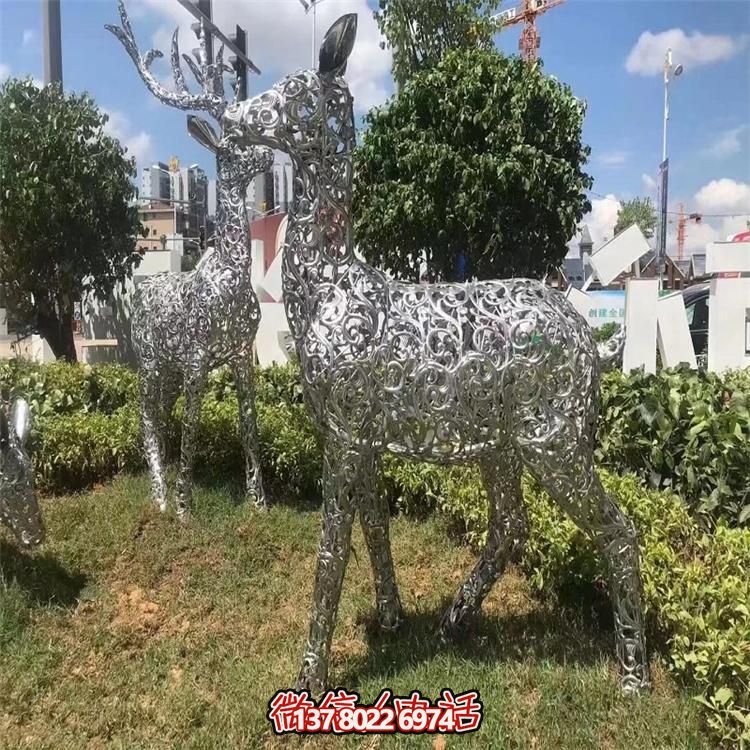 LED梅花鹿雕塑照明，景觀照明設計體驗