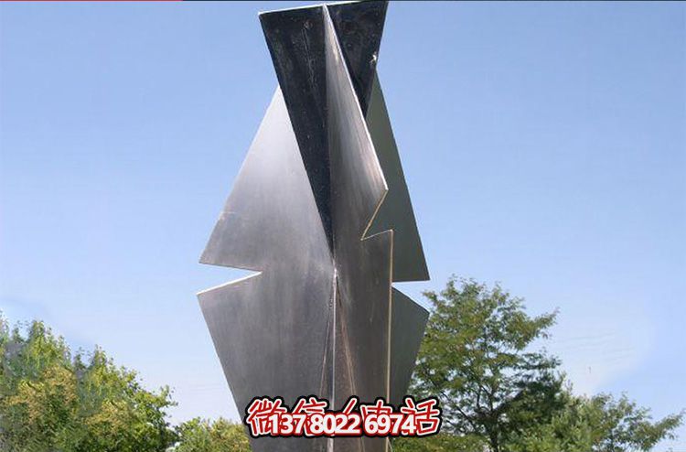 不銹鋼雕塑景觀，點綴學(xué)校、公園環(huán)境