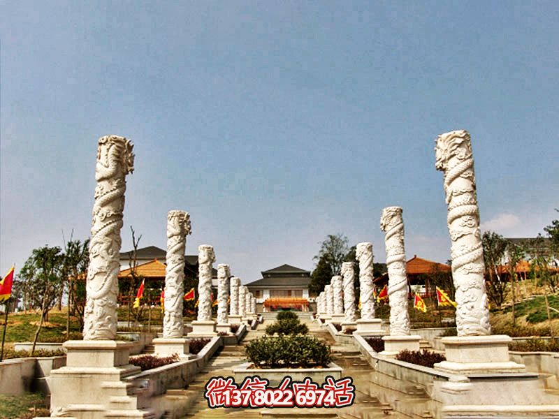 傳統(tǒng)工藝石雕龍柱，傳承古老文化