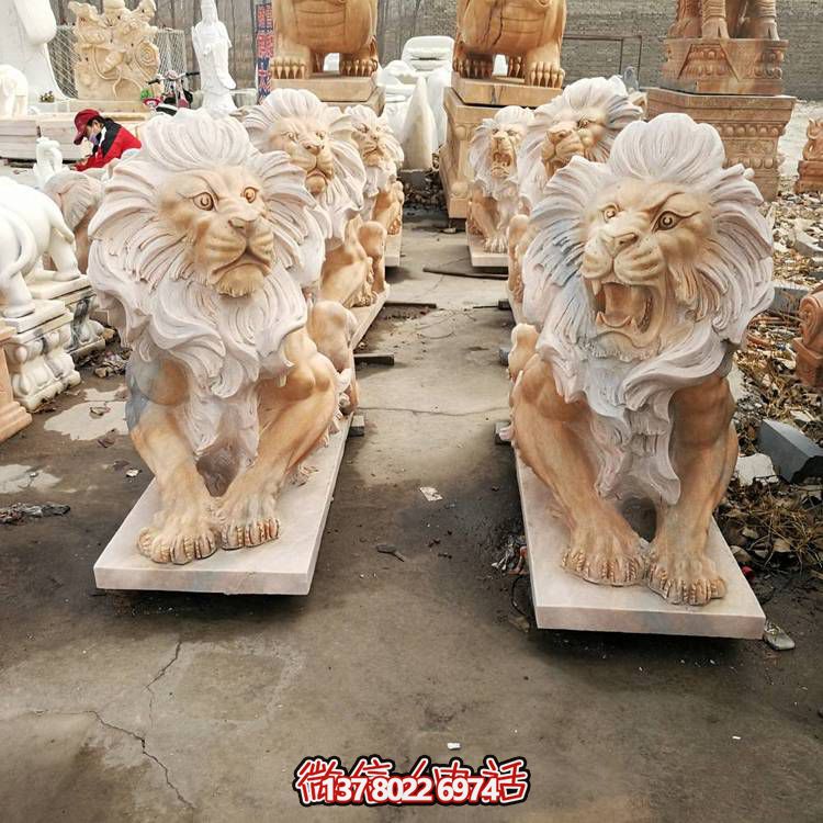 大理石石雕獅子雕塑，點(diǎn)綴晚霞紅園林景觀
