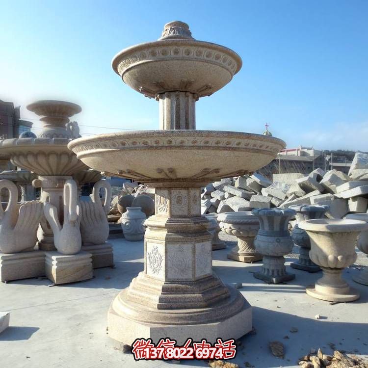 歐式黃銹石噴泉流水轉(zhuǎn)動(dòng)球，點(diǎn)綴酒店會(huì)所景觀