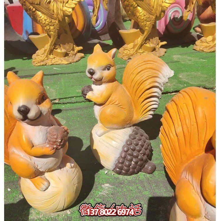 集游樂、景觀、動(dòng)物園于一體的玻璃鋼仿真卡通動(dòng)物游樂場(chǎng)