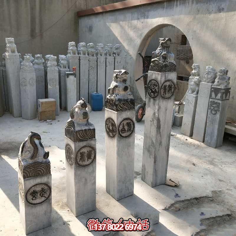 四神馬柱拴，融匯大理石精致雕塑，為園林景觀裝點(diǎn)增添濃濃韻味