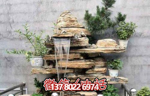 精致小型庭院，石假山流水雕塑擺放