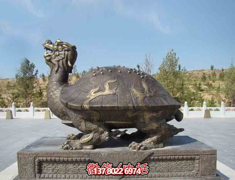 玻璃鋼龍龜?shù)袼?，點(diǎn)綴公園里的創(chuàng)意行走