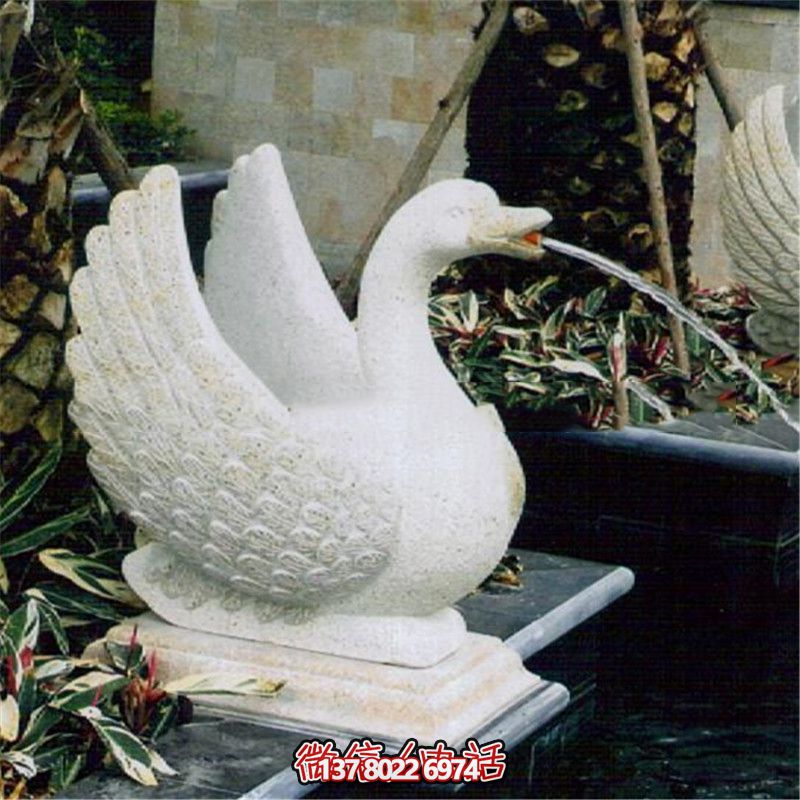 玻璃鋼雕塑噴水器，點亮公園白色天鵝