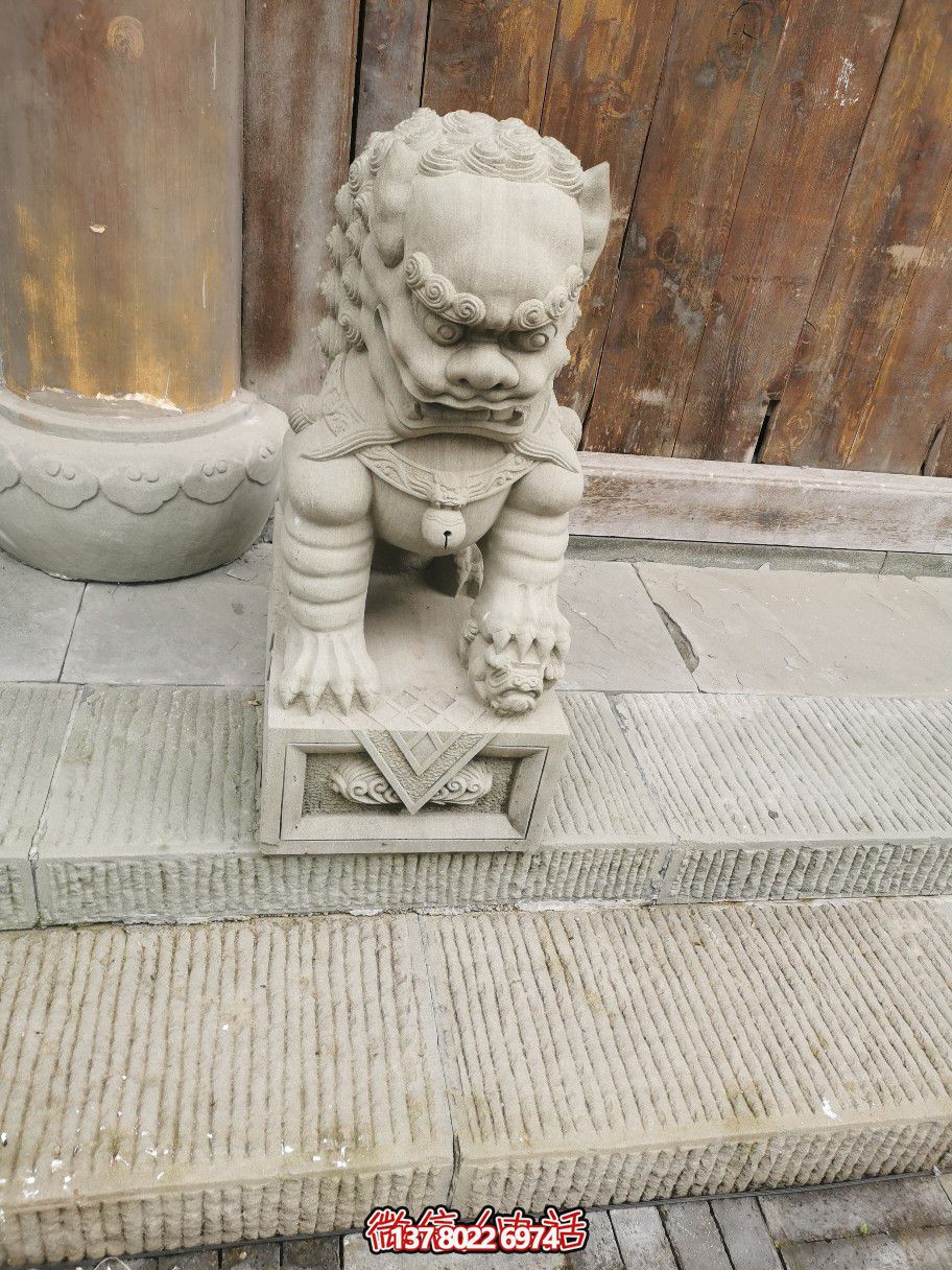大理石石雕獅子雕塑，完美裝點(diǎn)庭院門口