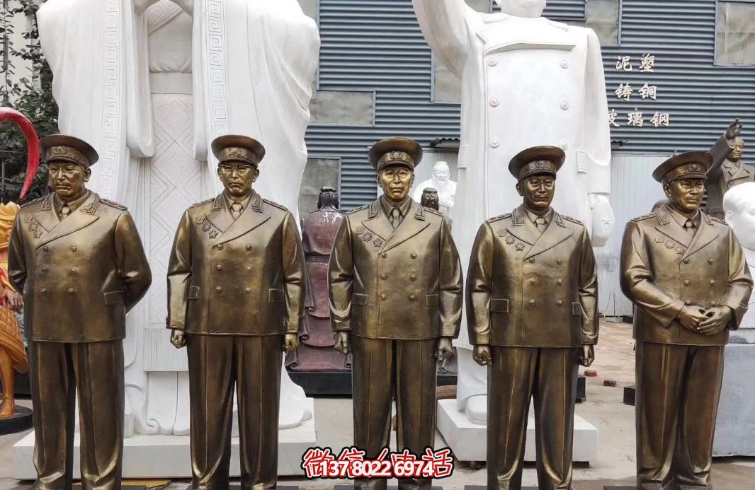 仿銅偉人元帥玻璃鋼雕塑，締造景區(qū)世界十大經(jīng)典