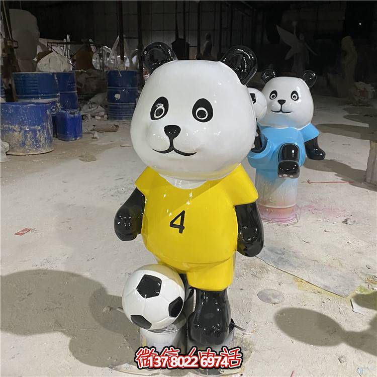 足球旅游景區(qū)，讓你玩轉(zhuǎn)卡通公仔和雕塑