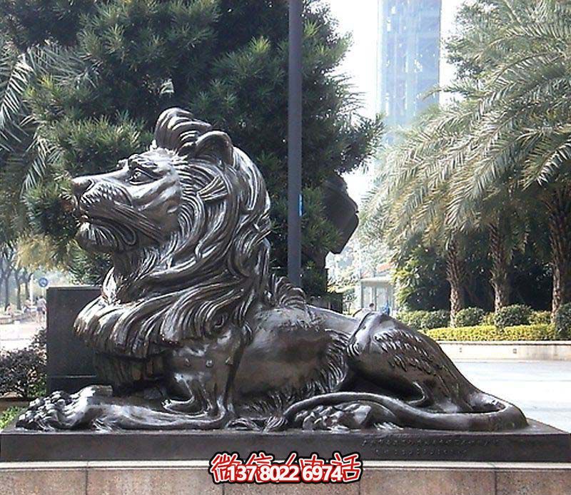 大型不銹鋼獅子雕塑，仿銅臥著雕塑