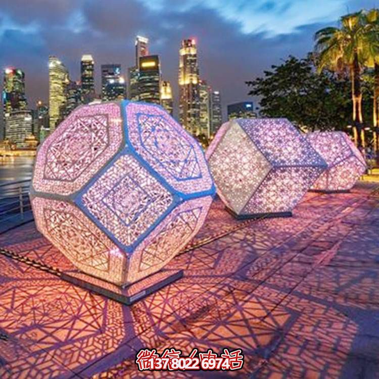 創(chuàng)意不銹鋼鏤空景觀雕塑，添彩美化戶外廣場