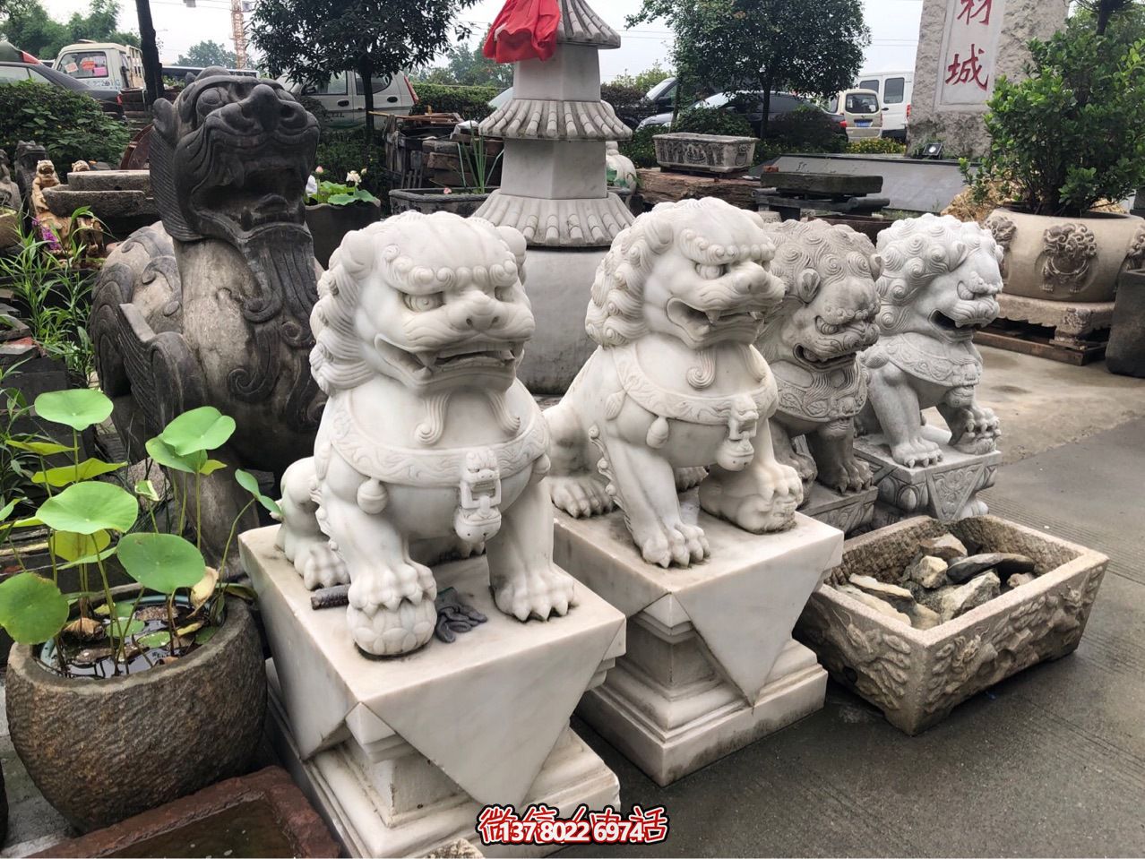 精美獅子雕塑，企業(yè)招財納福