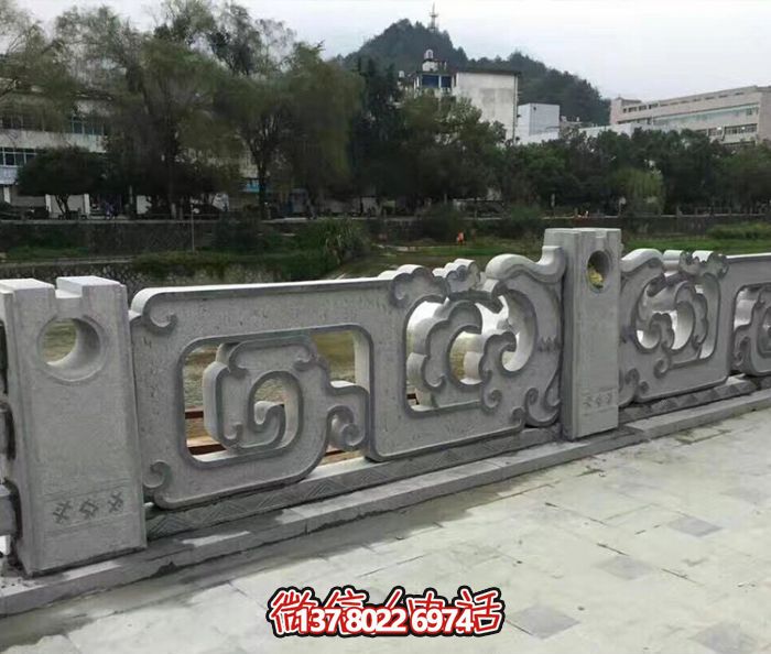 復古鏤空花紋欄桿，防護河道街邊青石