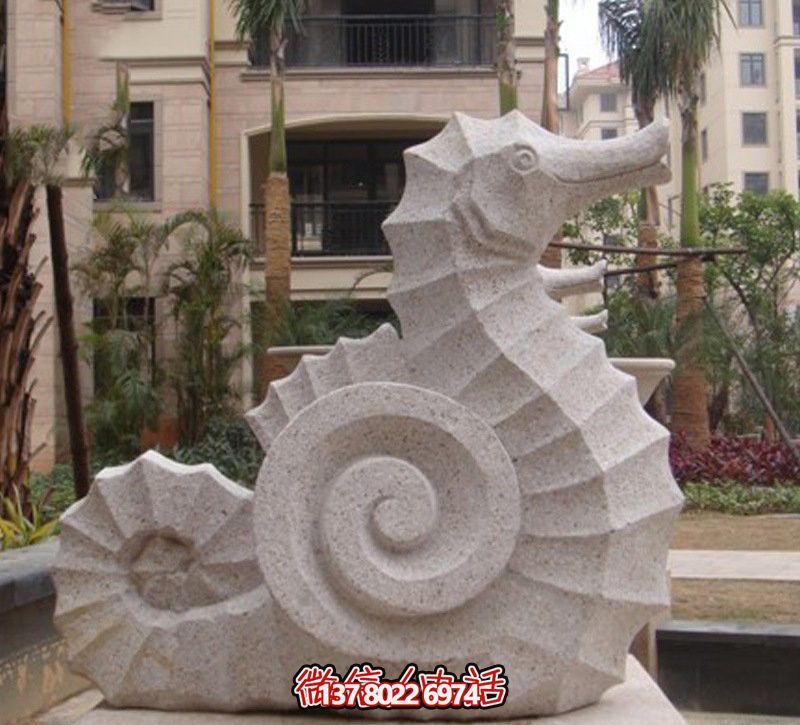 海馬創(chuàng)意石雕，點(diǎn)綴街道邊