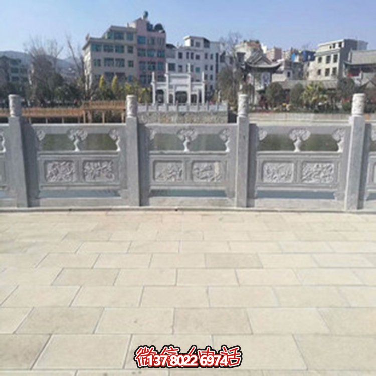 精美大理石雕塑欄桿，裝點戶外園林景觀