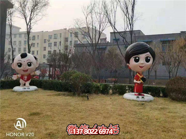 藝術(shù)玻璃鋼雕塑，點綴美麗園林景觀