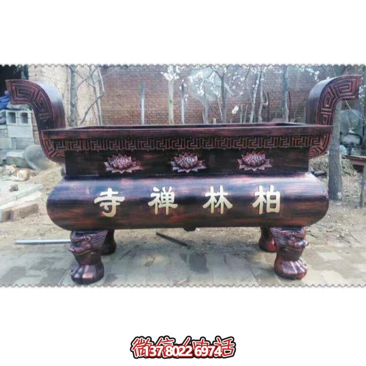玻璃鋼大型香爐雕塑，點(diǎn)綴露天景區(qū)