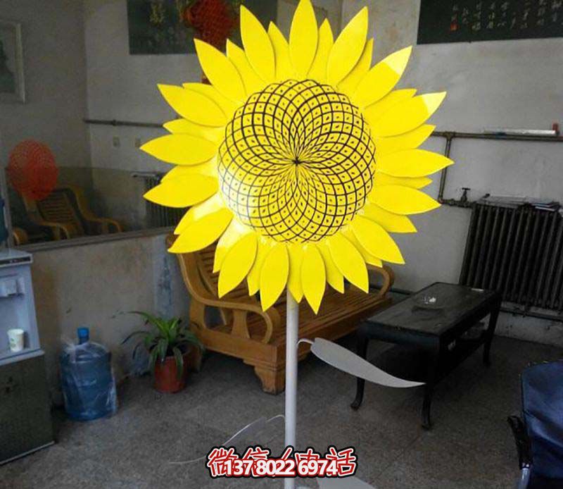 不銹鋼游樂園草坪擺放雕塑，向日葵裝飾